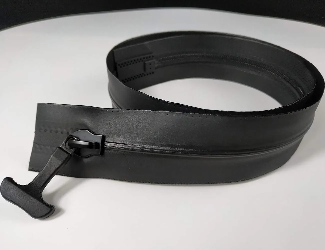 #8 Waterproof & Airtight Zipper TPU Tape High Frequency Welded for Waterproof Bag Dry Bag Outdoor Backpack (30 inch)