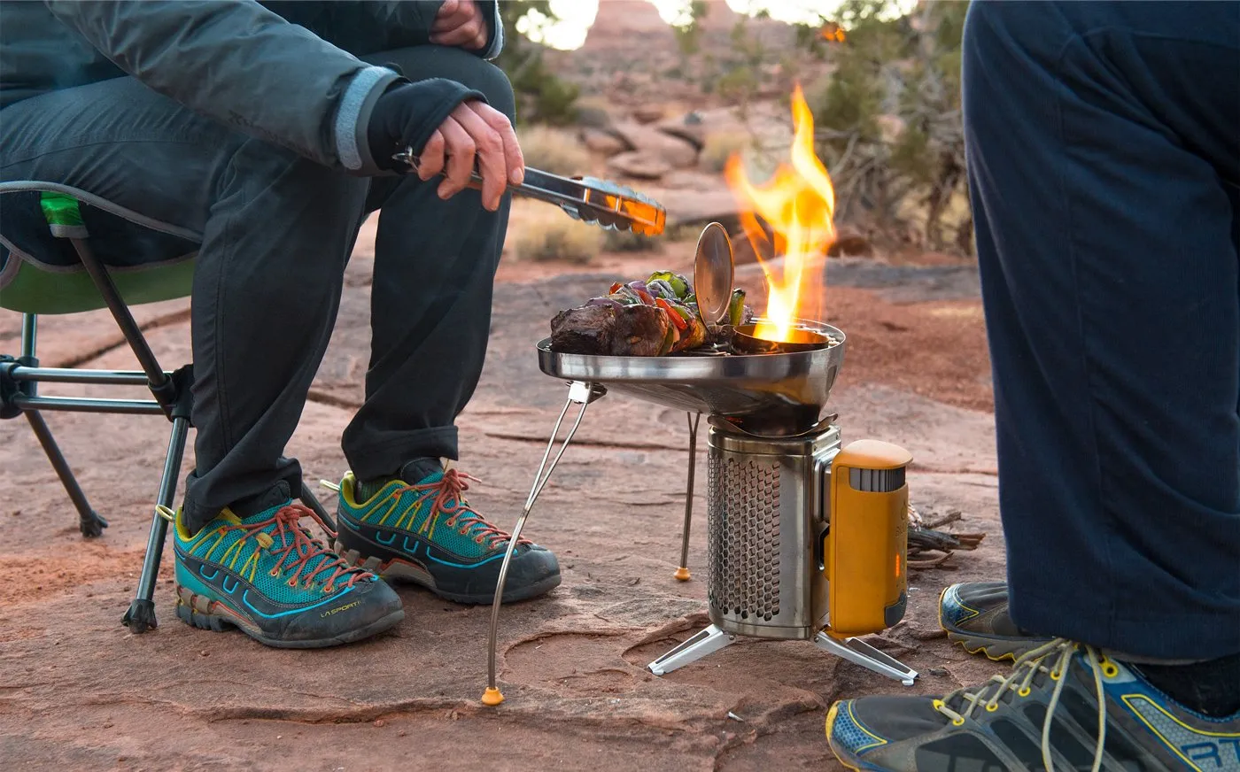BIOLITE CAMPSTOVE 2, FLEXLIGHT, PORTABLE GRILL, KETTLEPOT SURVIVAL GEAR COMBO