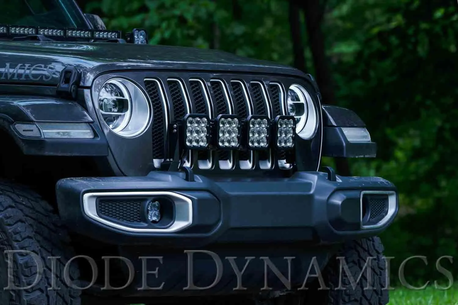 Diode Dynamics SS5 Grille CrossLink Lightbar Kit compatible Jeep Gladiator 2020-2024, White Combo Sport