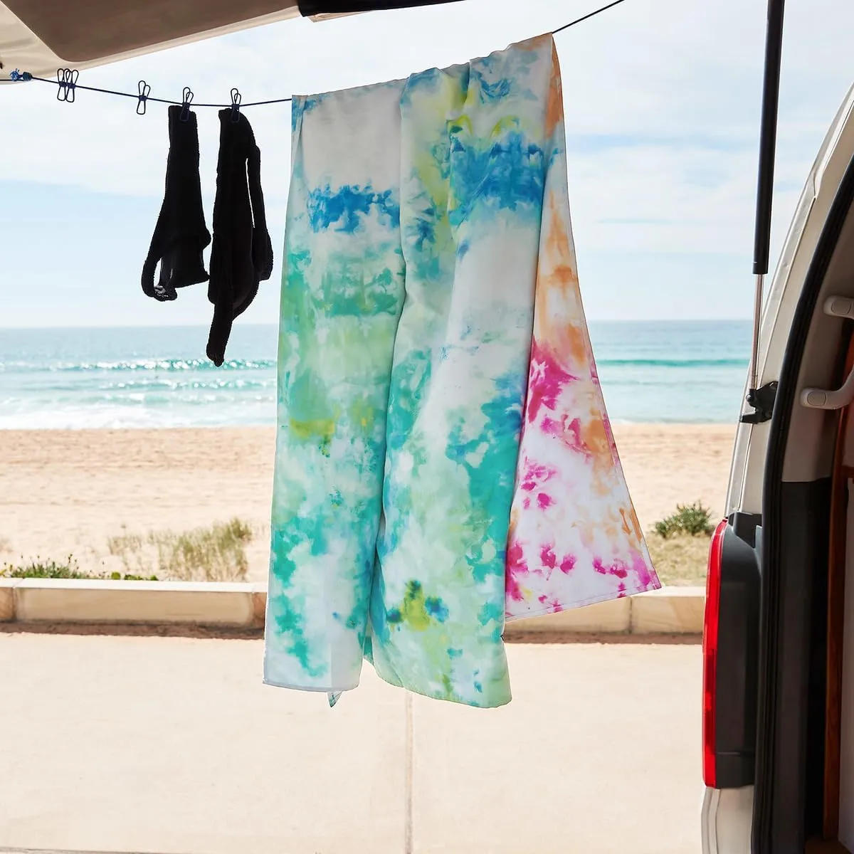 Dock & Bay Beach Towel - Quick Dry, Sand Free - Compact, Lightweight - 100% Recycled - Includes Bag - Sunset Splash - Large (160x90cm, 63x35)