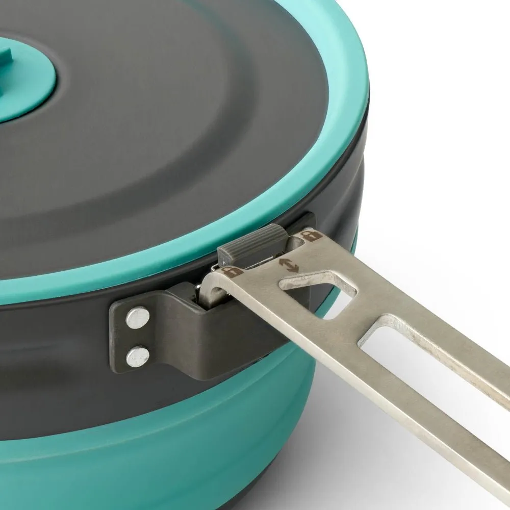 FRONTIER ULTRALIGHT COLLAPSIBLE POURING POT