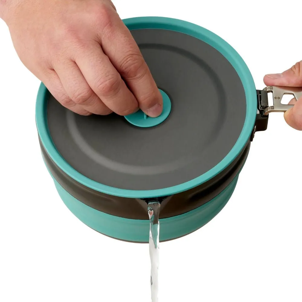 FRONTIER ULTRALIGHT COLLAPSIBLE POURING POT