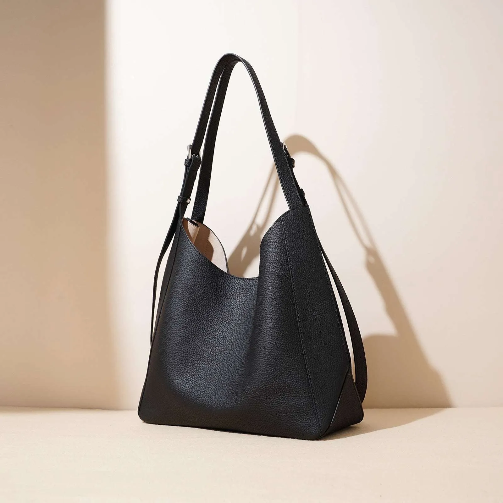 Lightweight Leather Shoulder Bag