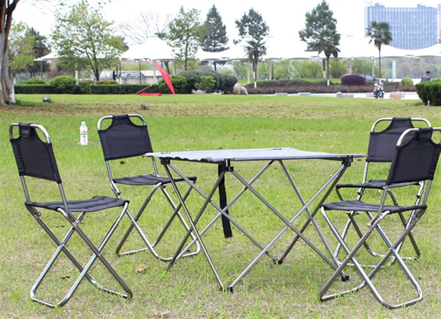 Outdoor Camp Chairs, Light Outdoor Fishing Chair Made of Strong Aluminum Alloy Folding Trumpet Chair Lawn Chairs Adults