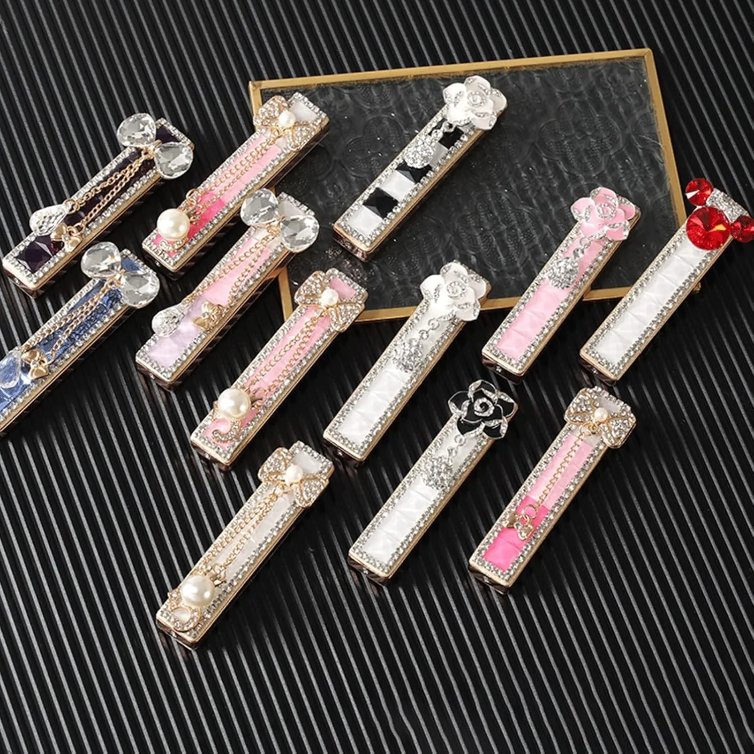 Pink Electric Lighter Plasma lighters USB Rechargeable, Windproof flameless Lighter (Color : White Butterfly)