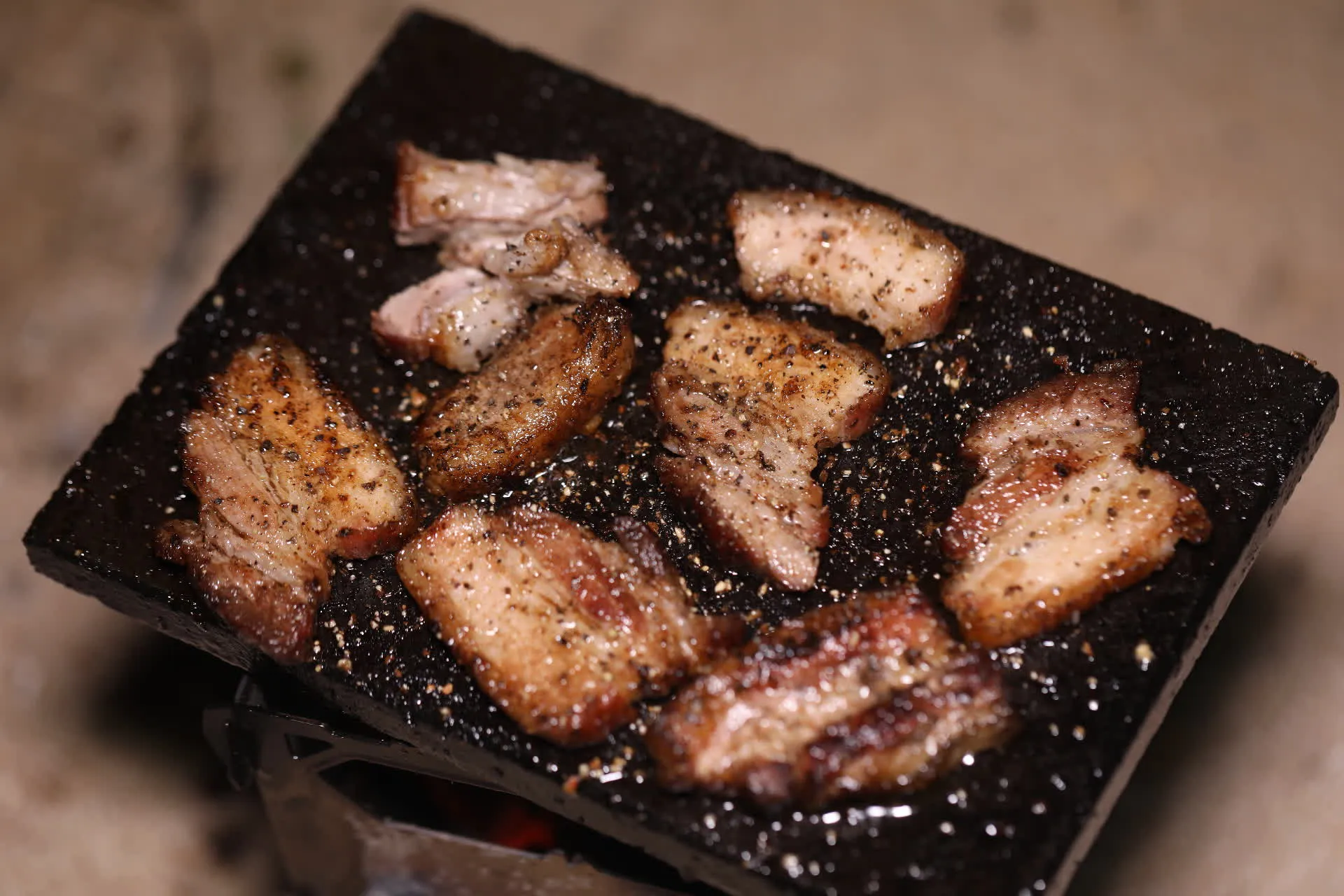 Réchaud à Bois et Grill en Titane