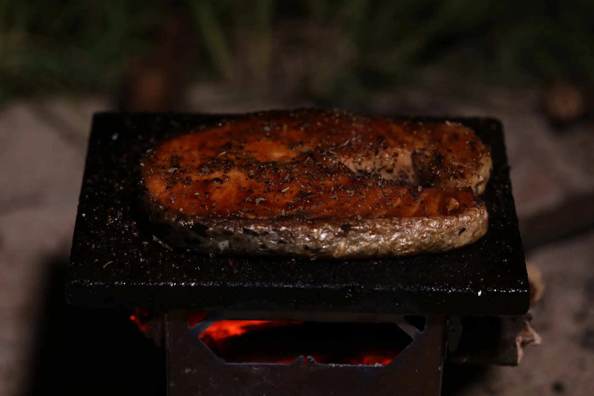 Réchaud à Bois et Grill en Titane