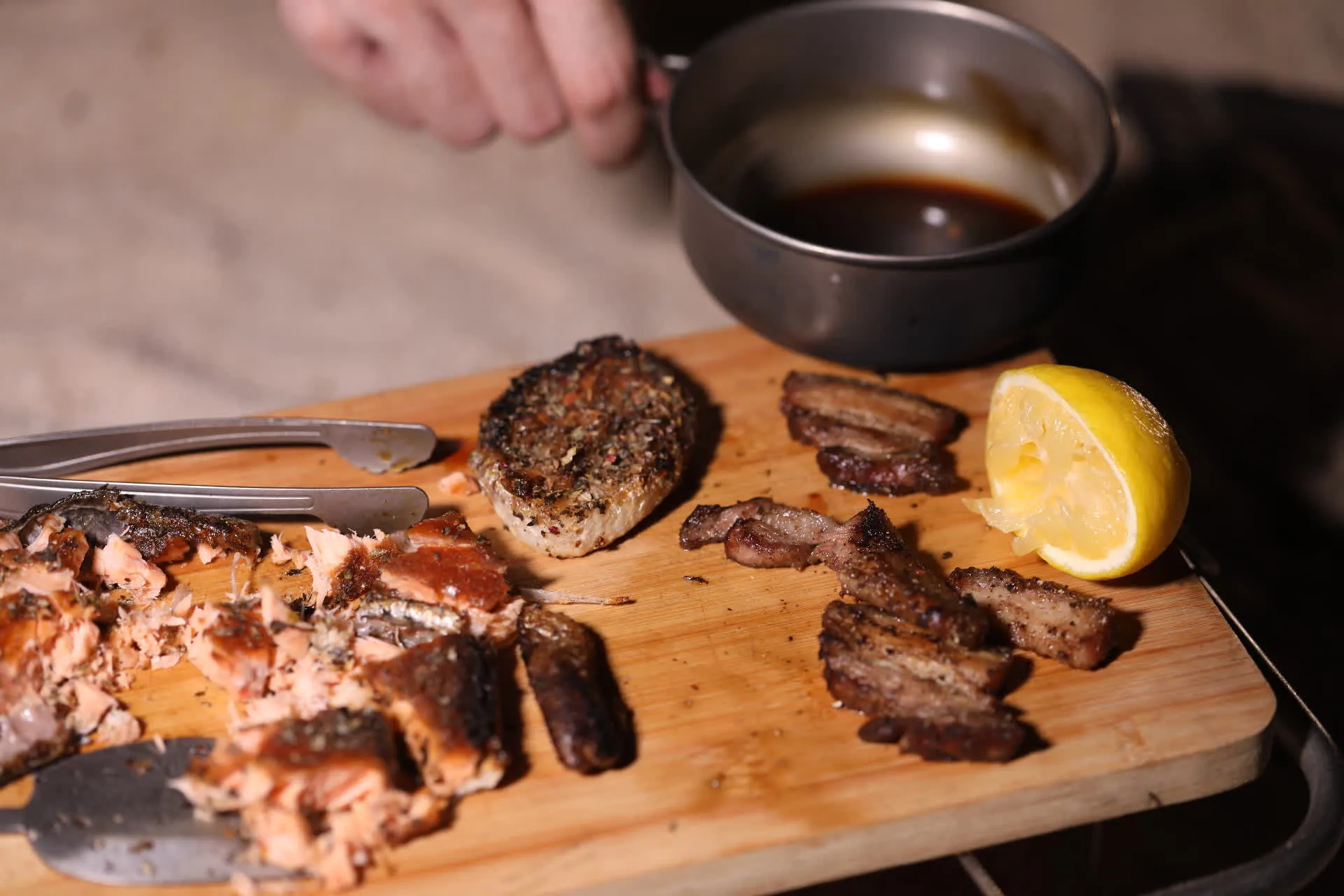 Réchaud à Bois et Grill en Titane