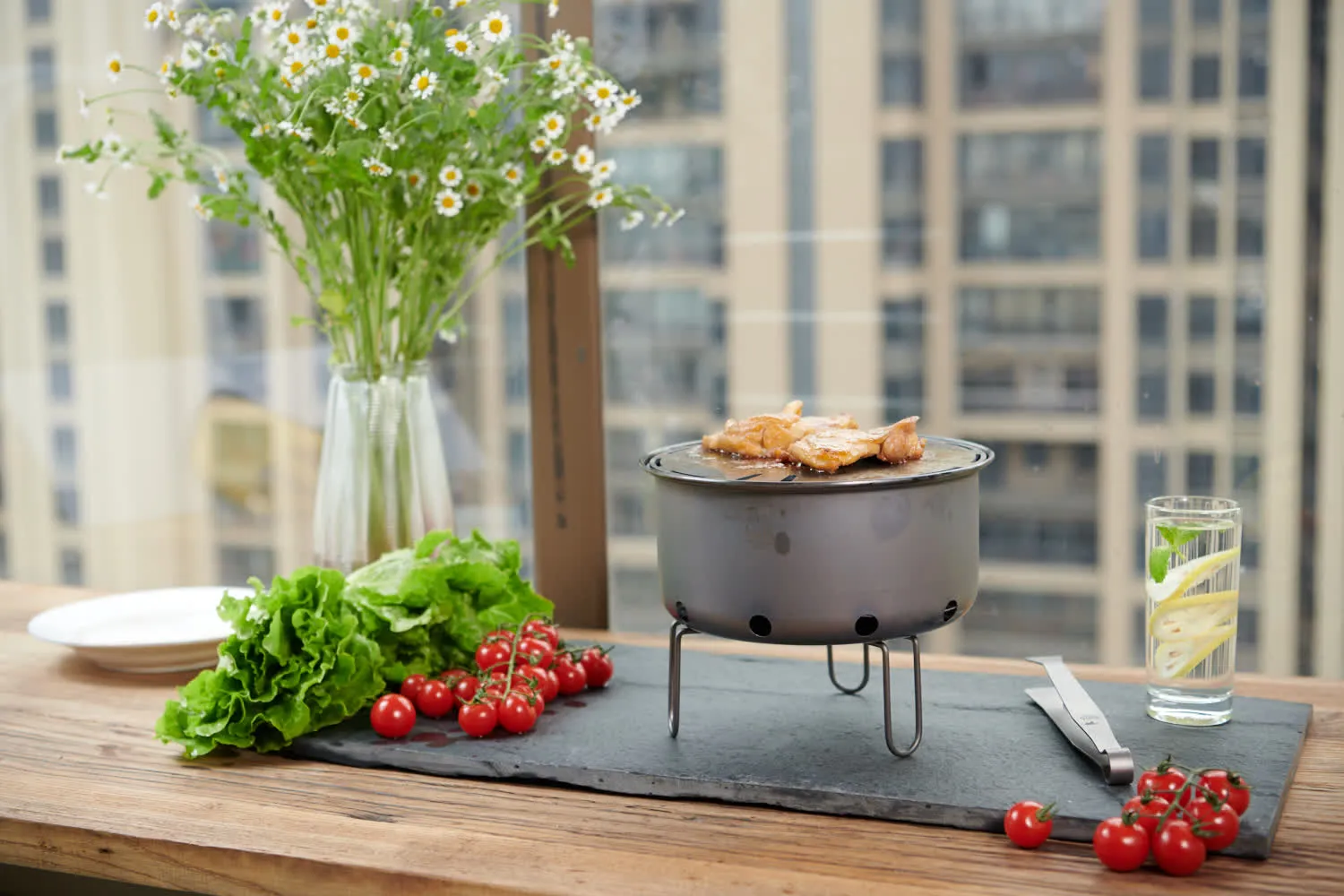 Réchaud à Bois et Grill en Titane