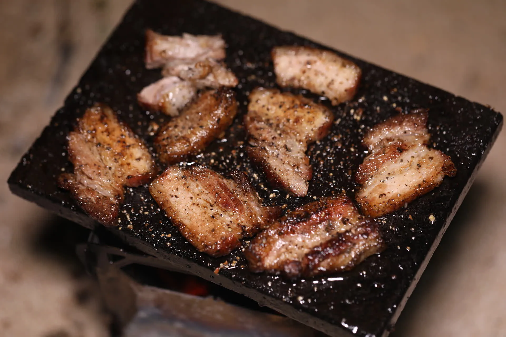 Réchaud à Bois et Grill en Titane