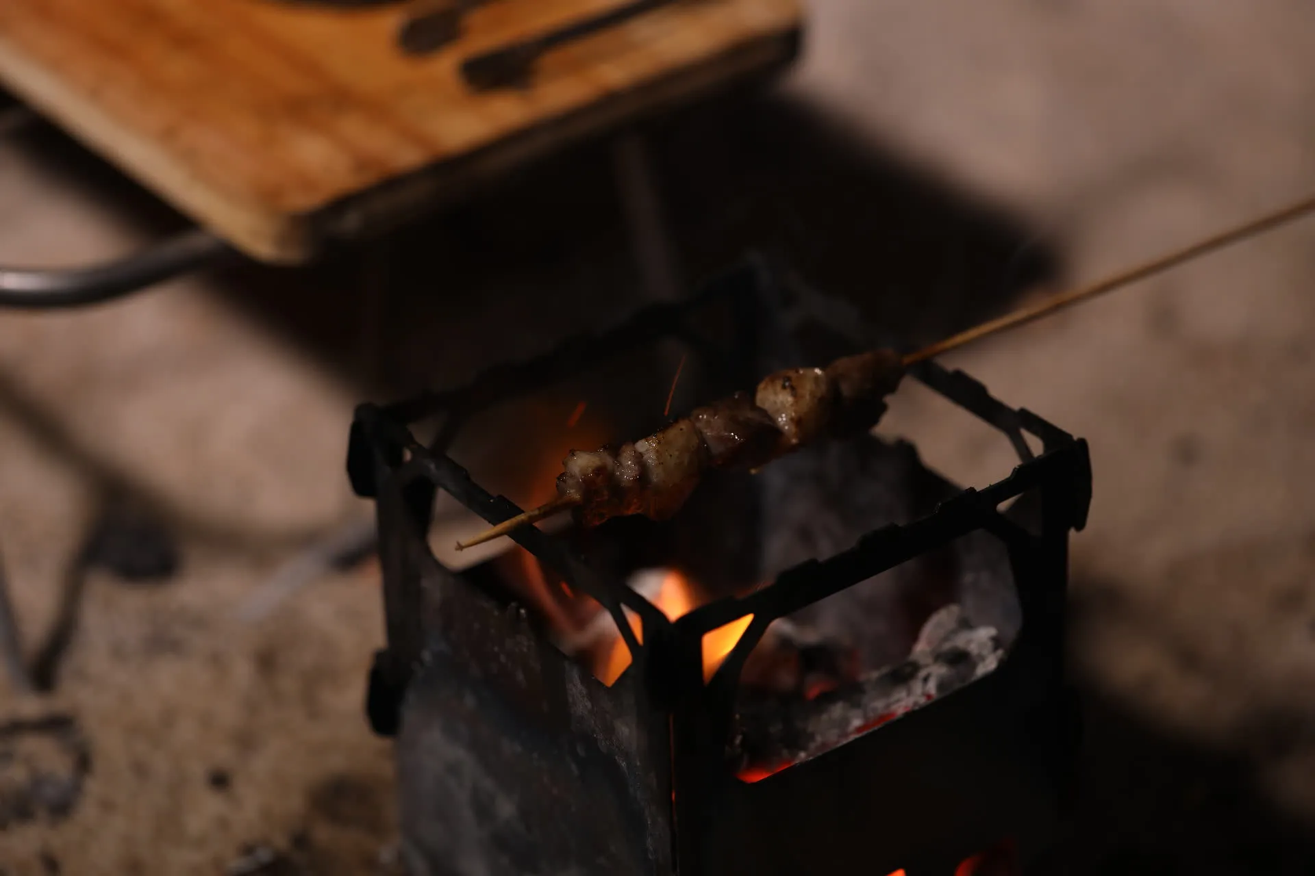 Réchaud à Bois et Grill en Titane