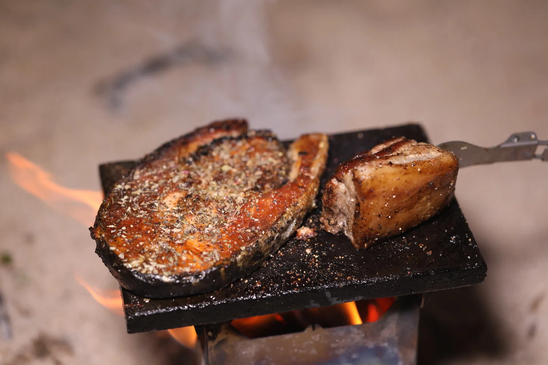 Réchaud à Bois et Grill en Titane