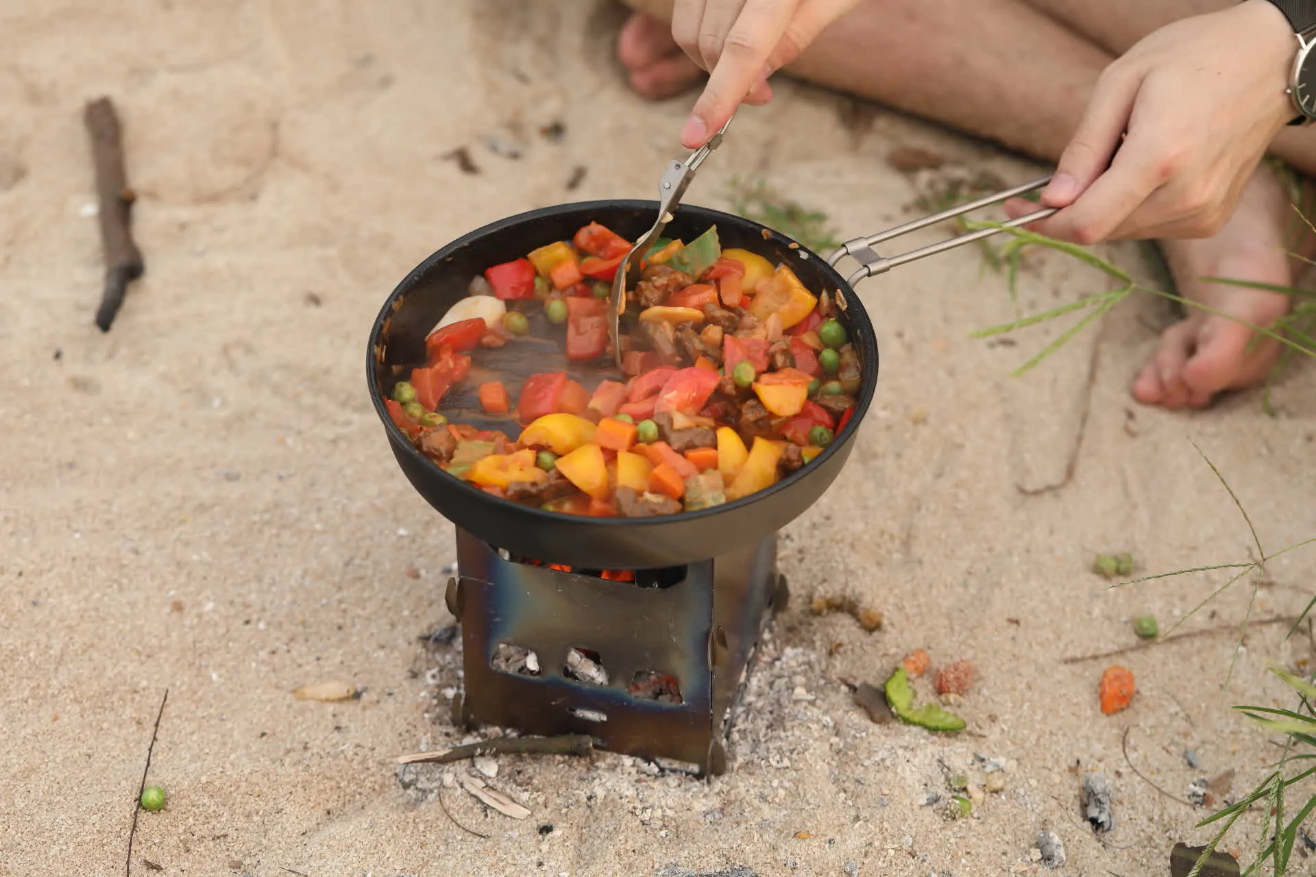 Réchaud à Bois et Grill en Titane