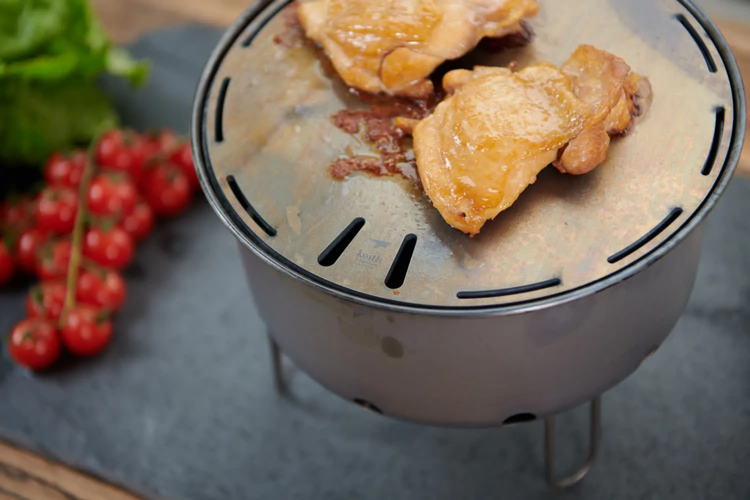 Réchaud à Bois et Grill en Titane