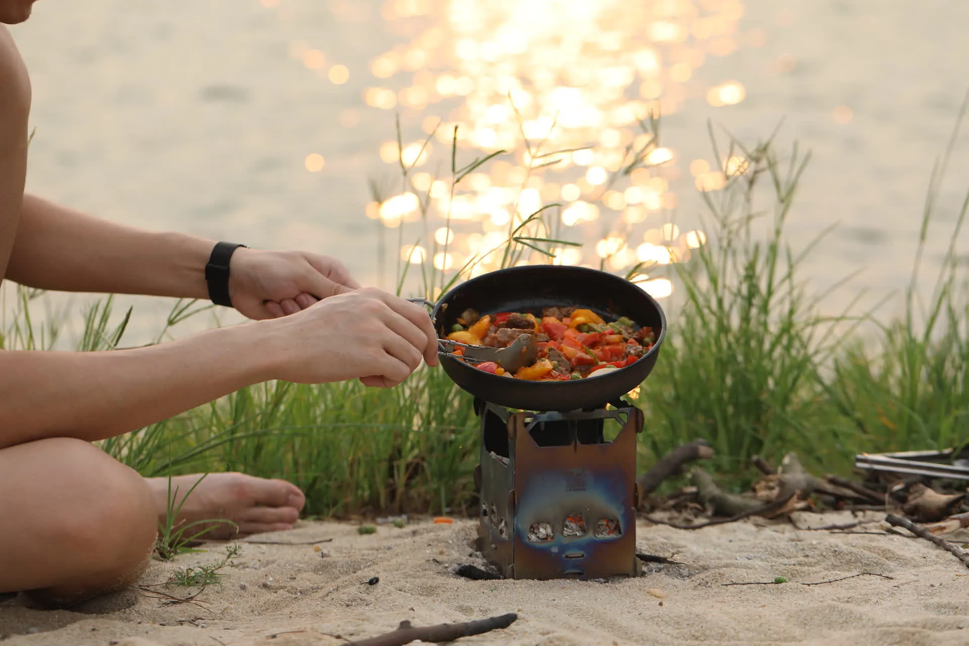 Réchaud à Bois et Grill en Titane