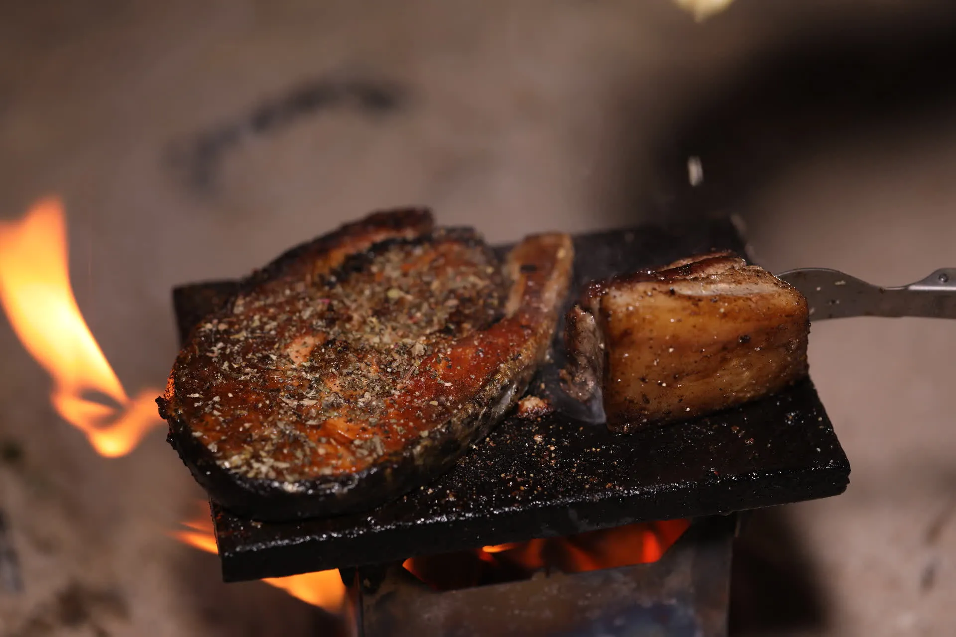 Réchaud à Bois et Grill en Titane