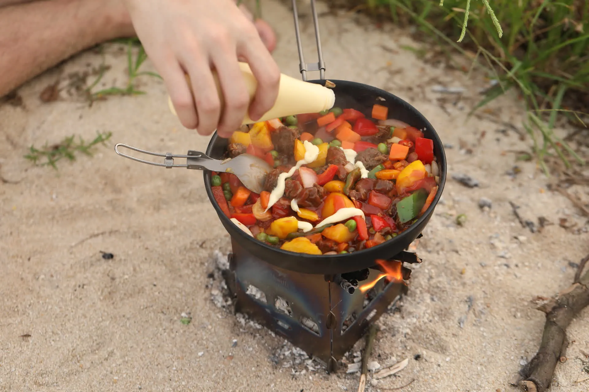 Réchaud à Bois et Grill en Titane