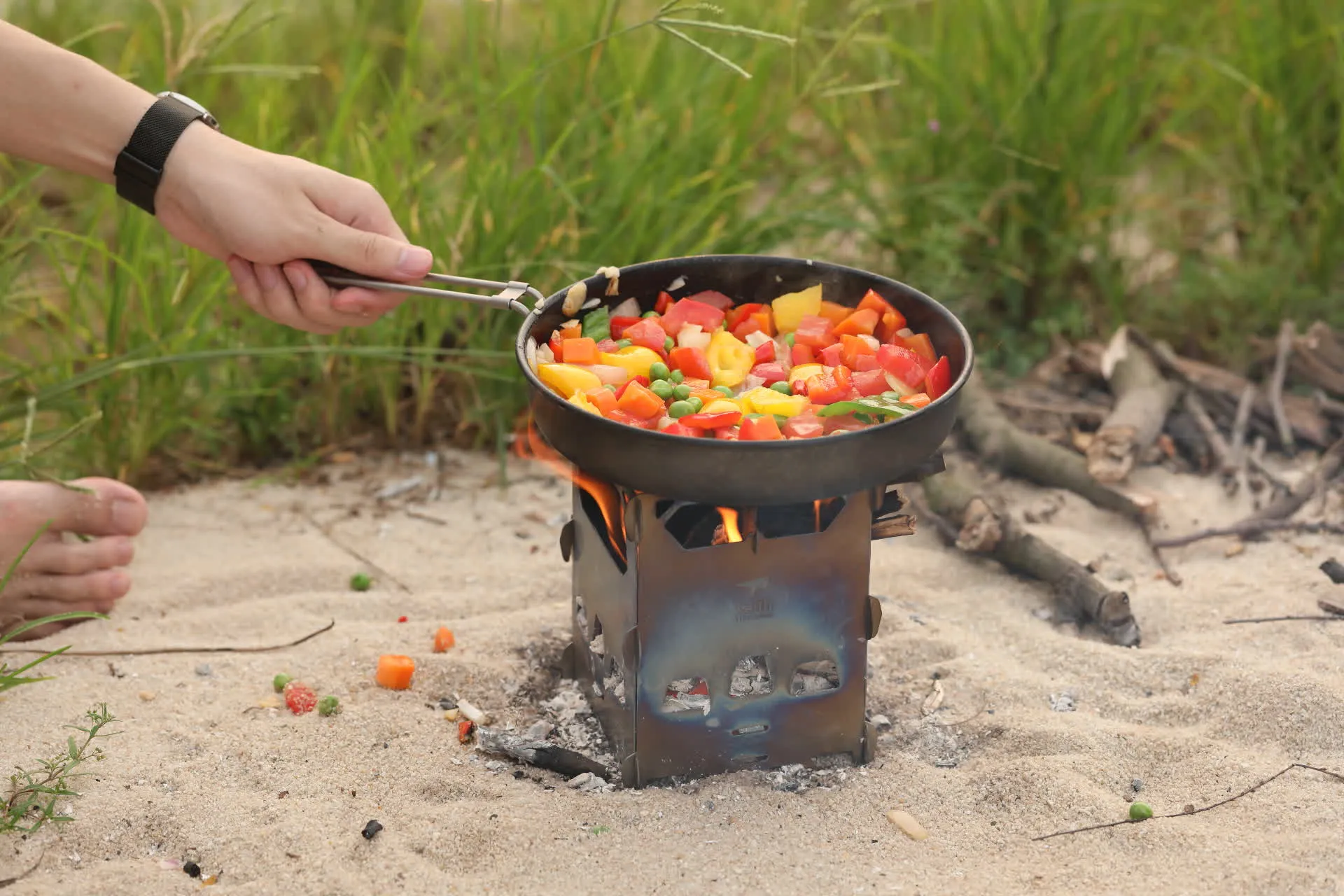 Réchaud à Bois et Grill en Titane