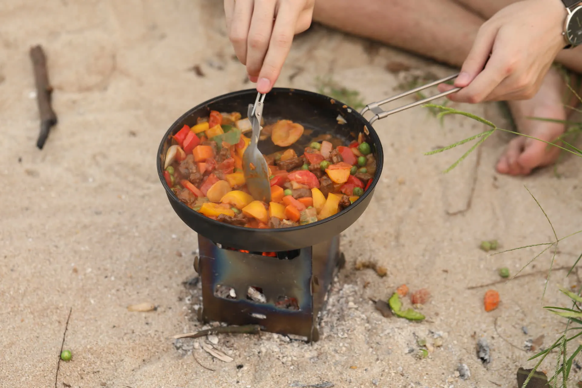 Réchaud à Bois et Grill en Titane