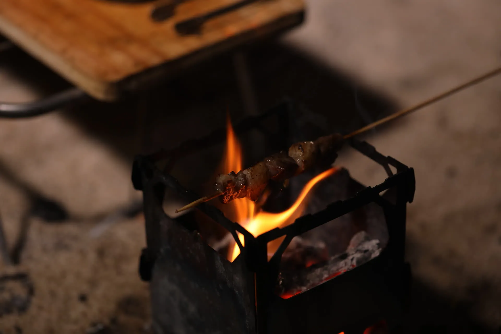 Réchaud à Bois et Grill en Titane