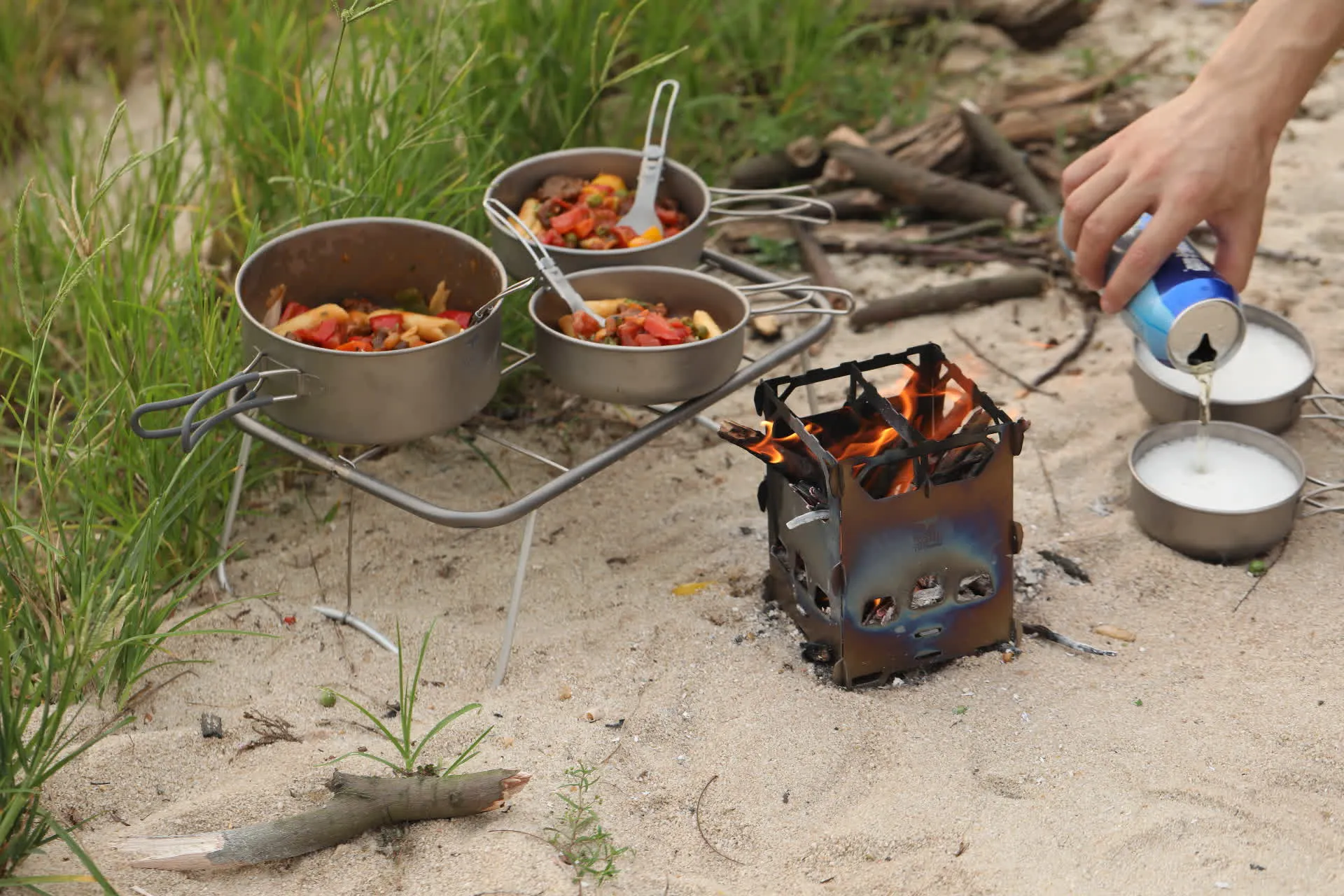 Réchaud à Bois et Grill en Titane