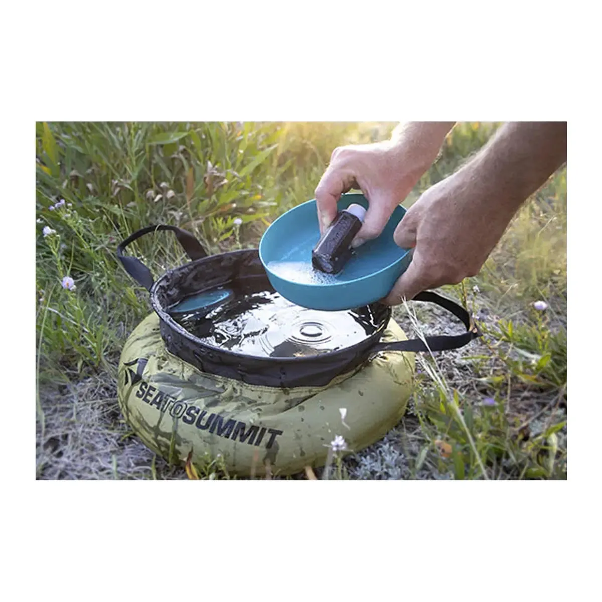 Sea To Summit Camp Kitchen Clean-Up Kit with Soap (6 Piece Set)