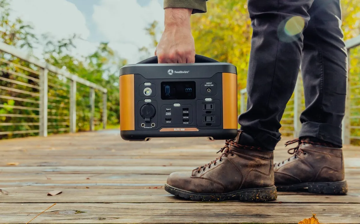 Southwire Elite 500 Series™ Portable Power Station - 53252