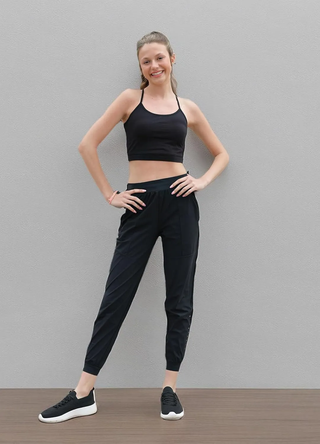Willit Women's Athletic Joggers Pants Running Workout Quick Dry Pants Lightweight with Zipper Pockets