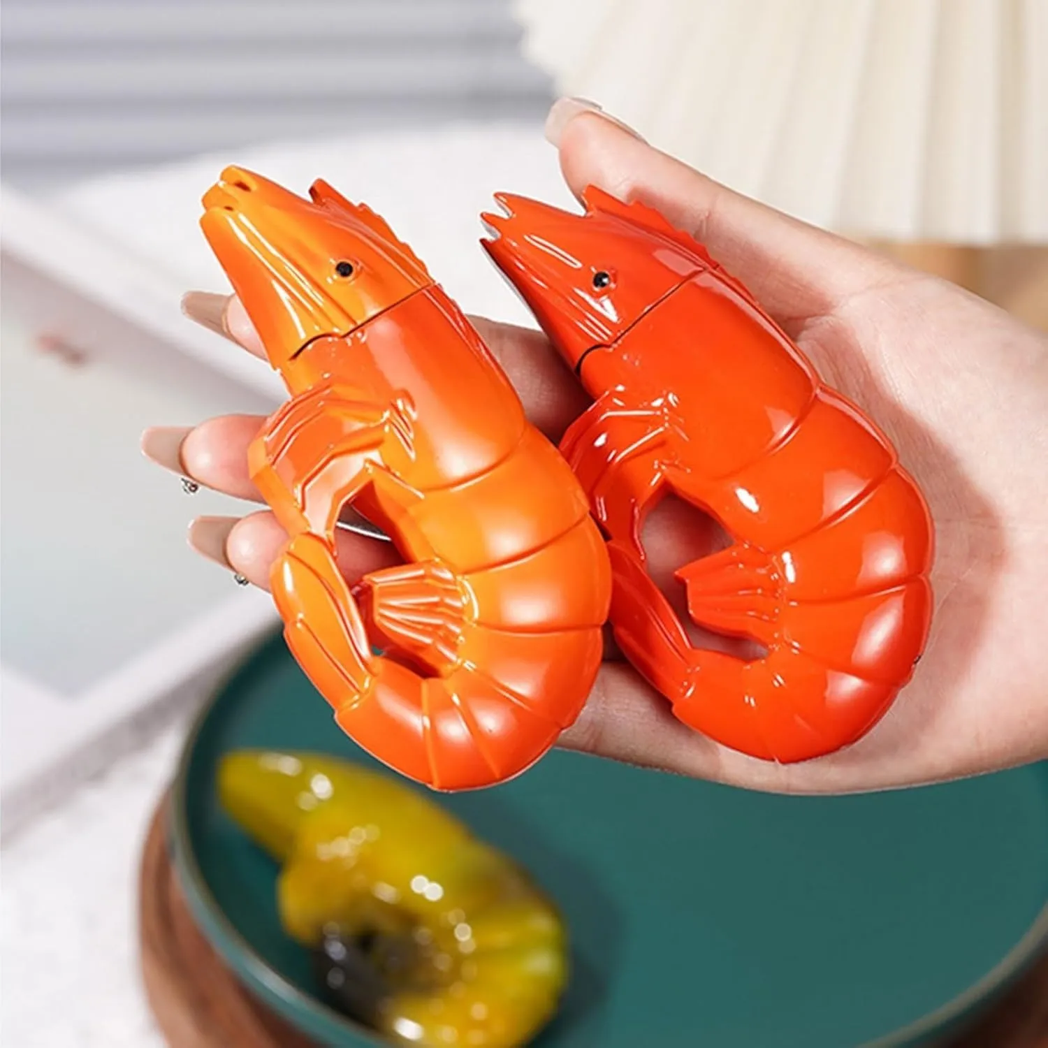 Windproof Butane Torch Lighter, Unique Creative Prawn Design Ornament Lighter, Adjustable Flame, Refillable Butane Gas, Suitable for Candles, Cigars, Outdoor Gifts(B)